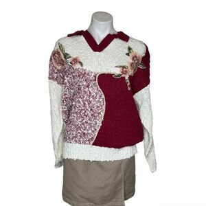 SEPARATE ISSUE Woman Sweater Nubby Knit Floral Appliqués Burgundy Cream VINTAGE
